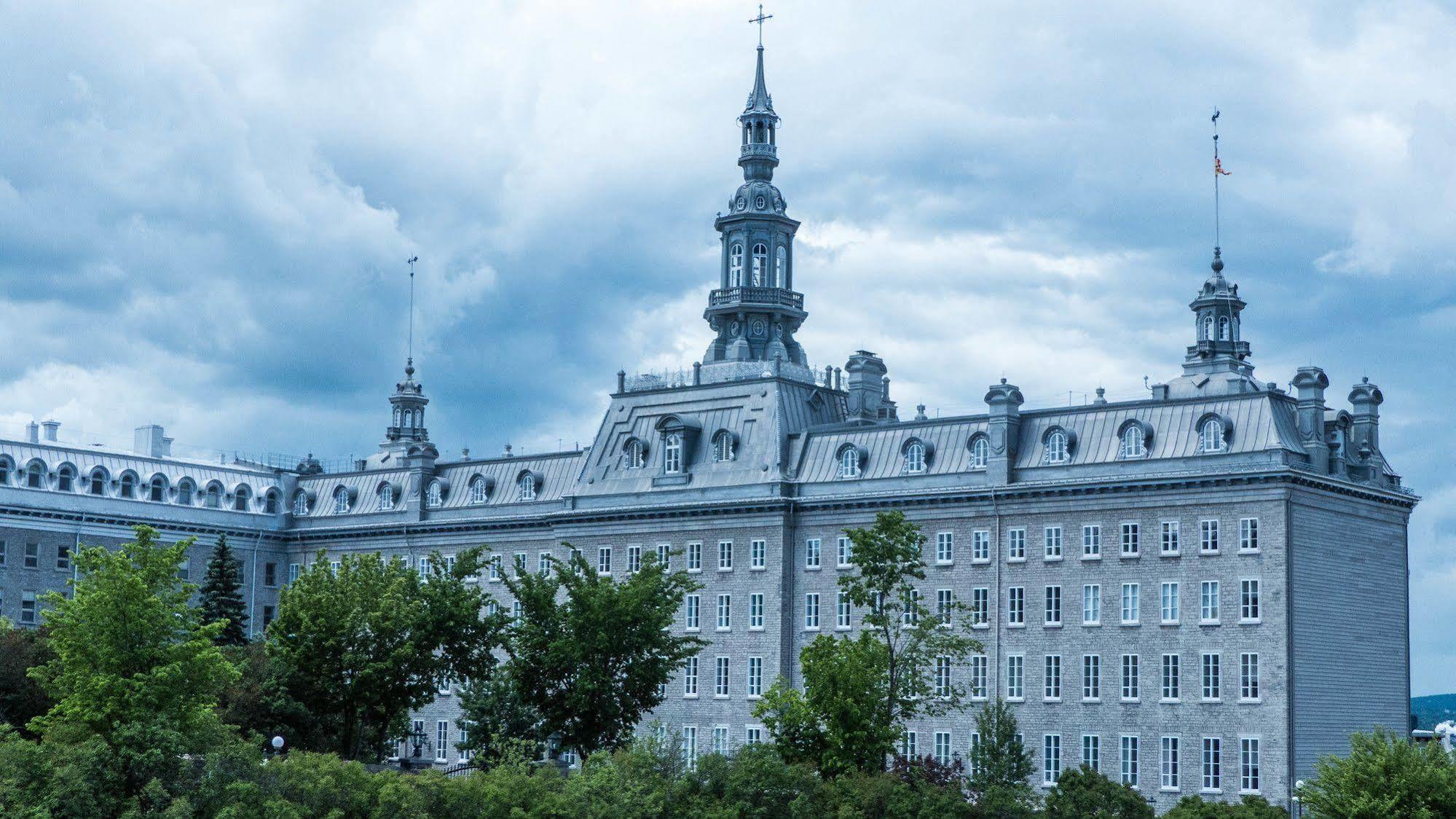 Hotel 71 By Preferred Hotels & Resorts Quebec City Exterior photo